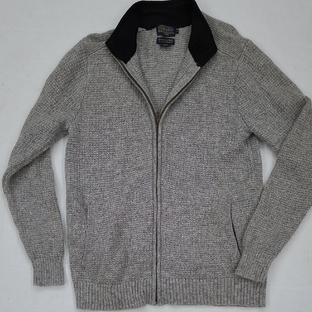 Pendleton Washable Wool Gray Zip-Up Sweater with Black Collar